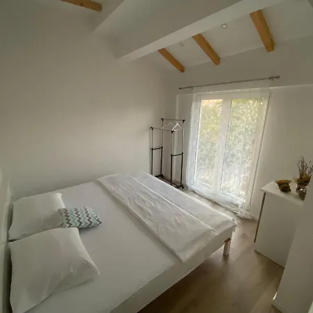 Ravne Holiday home